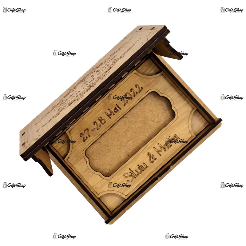 Cutie lemn pentru stick usb personalizata